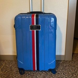 Tommy Hilfiger Suitcase
